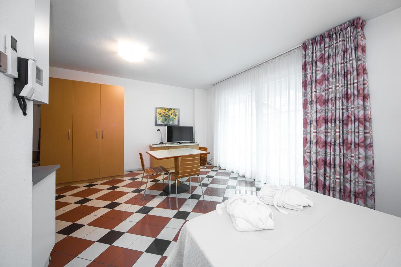 ソンドリオ Piazzi Houseアパートホテル エクステリア 写真