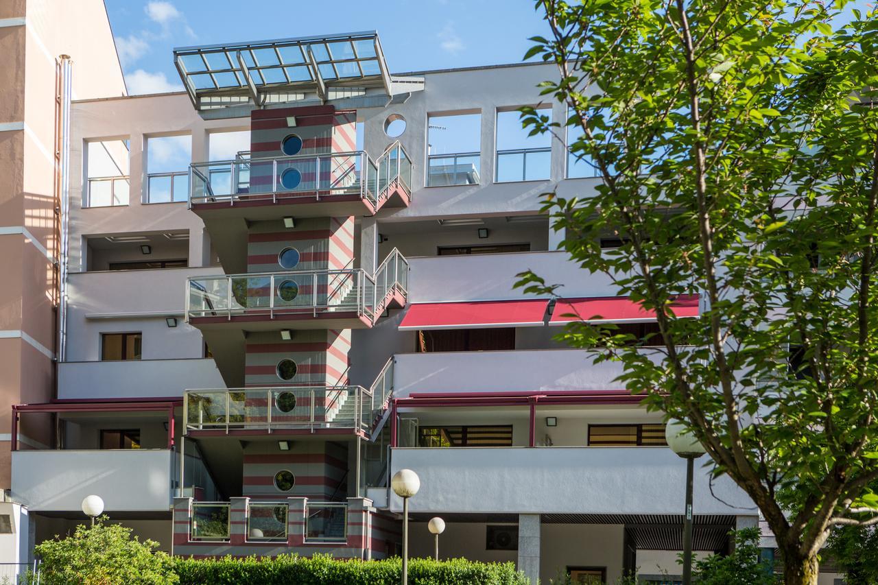 ソンドリオ Piazzi Houseアパートホテル エクステリア 写真