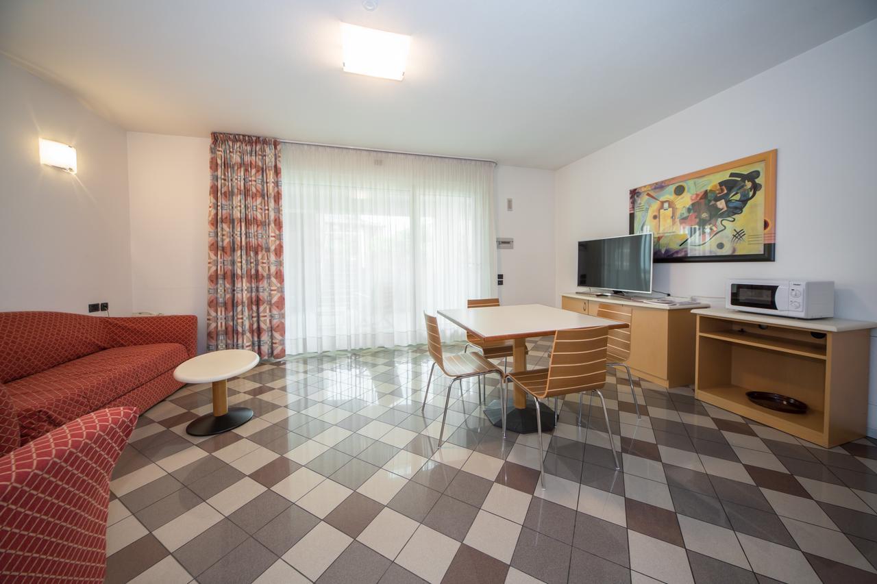 ソンドリオ Piazzi Houseアパートホテル エクステリア 写真