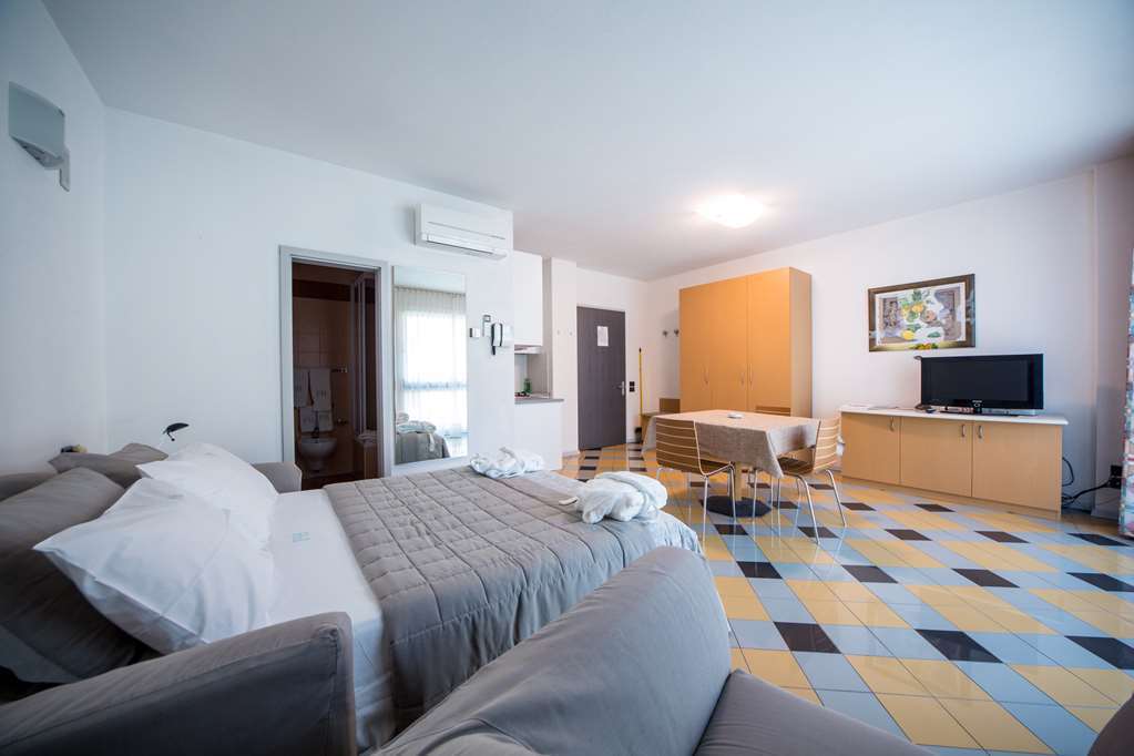 ソンドリオ Piazzi Houseアパートホテル 部屋 写真