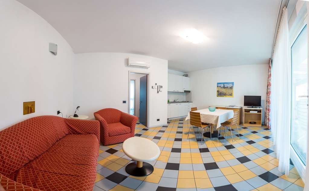 ソンドリオ Piazzi Houseアパートホテル 部屋 写真
